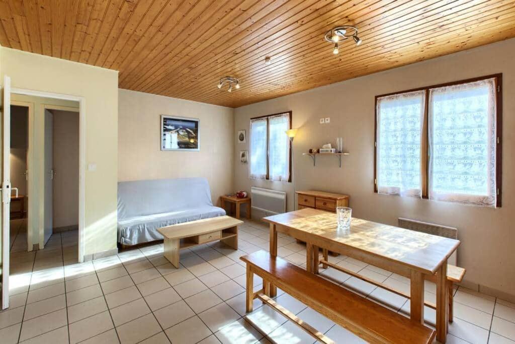 Les Chalets Du Gelat, Nature Et Calme Noaillan Exterior photo
